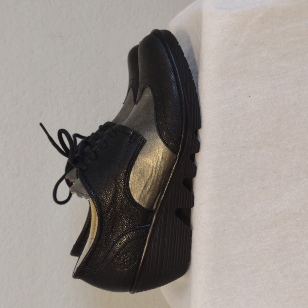 Fly London Palt Leather Wedge Lace-Up Shoes. Size 38=7.5-8 Black/Ant. Silver